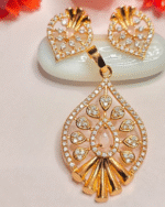 Teardrop jewelry pendant set styled for parties & weddings