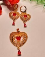 Heart Pendant Set Amara gold-plated red heart pendant set with matching earrings