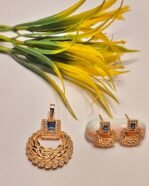 Athena gold-plated laurel wreath pendant set with royal blue stone and matching studs